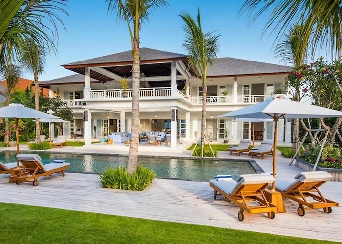 Villa Royal Canggu Secluded 6Br Luxury Walking Distance To Echo Beach